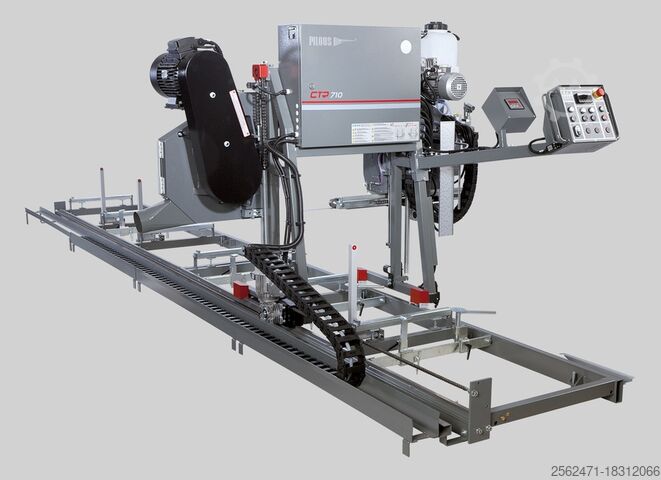 Small sawmill CTR710 demonstration machine Forestor Pilous CTR710