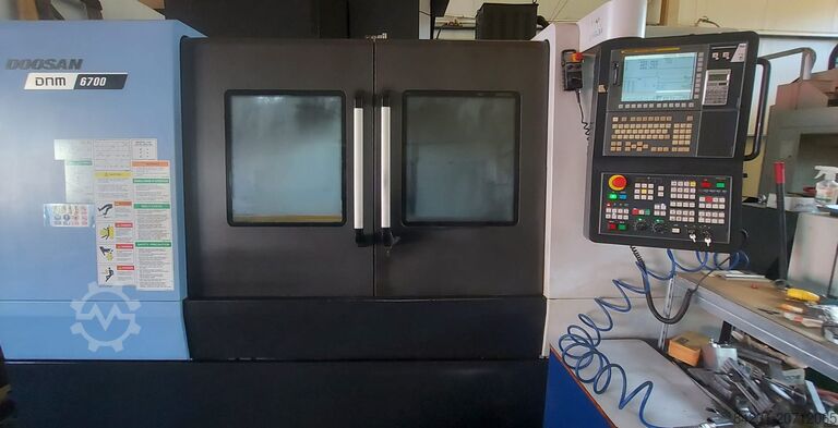 Vertikales Bearbeitungszentrum DOOSAN DNM 6700