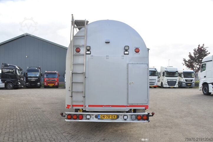 Milk tanker MAN TGS TGS 470 2020 + 2014 LAKO T344 MILK TRAILER