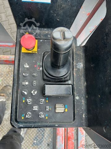 Work platform GENIE GS 2668 / 2.465h / Allrad / Arbeitshöhe: 9,90m