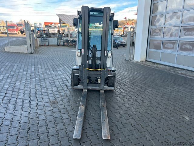 Frontstapler STILL RX70-30 / Triplex: 4.60m / nur 568h / SS / Waage