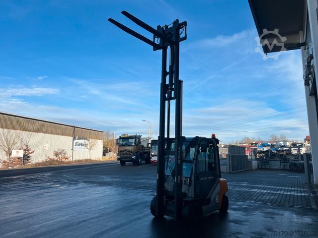 Frontstapler STILL RX70-30 / Triplex: 4.60m / nur 568h / SS / Waage