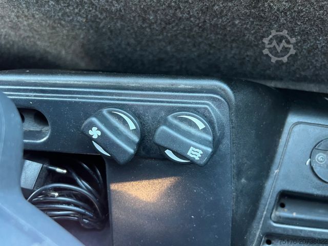 Frontstapler STILL RX70-30 / Triplex: 4.60m / nur 568h / SS / Waage