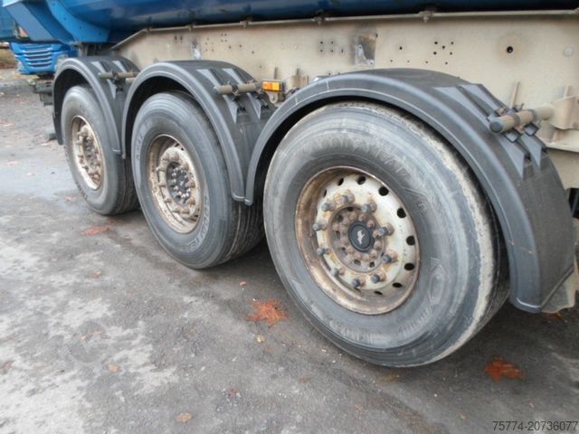 Kipper Auflieger SCHMITZ CARGOBULL Stahlmulde/ TÜV 12/2026 !!