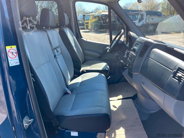 Pick-up van VOLKSWAGEN Crafter 35 Doka / Mittel L2 / AHK / 5 Stück!