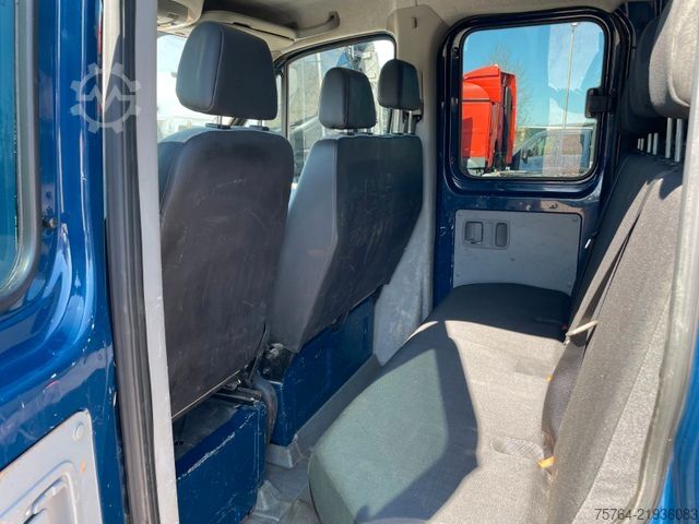 Pick-up van VOLKSWAGEN Crafter 35 Doka / Mittel L2 / AHK / 5 Stück!