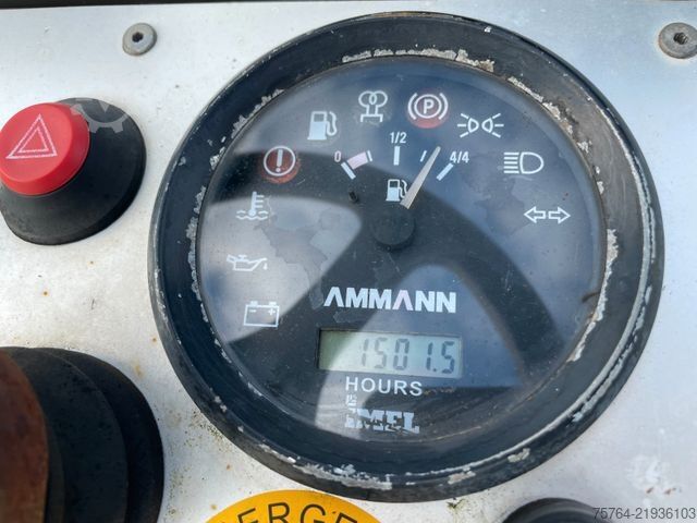 Single drum roller AMMANN Tandem-Vibrationswalze AV16-2