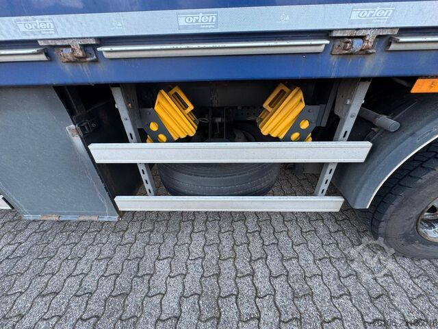 Box truck MERCEDES-BENZ Actros 2545 6x2 Getränkewagen