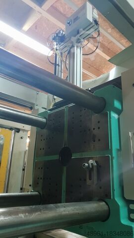 Injection molding machine Arburg 470C-2000-675 (40)
