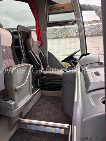 Coach Mercedes-Benz Tourismo RHD-M / 2A / 13.0m / Full Option