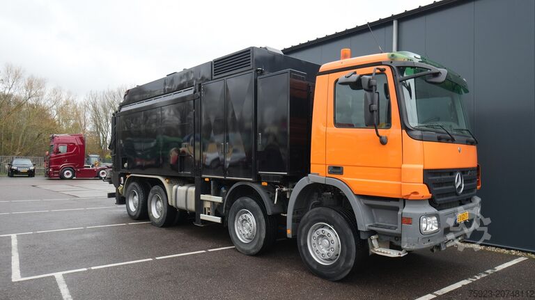 Suction vehicle Mercedes-Benz ACTROS 4144 8X4 SEWER VACUUM MANUAL GEARBOX STE...