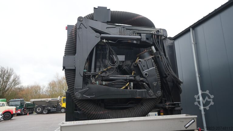 Suction vehicle Mercedes-Benz ACTROS 4144 8X4 SEWER VACUUM MANUAL GEARBOX STE...