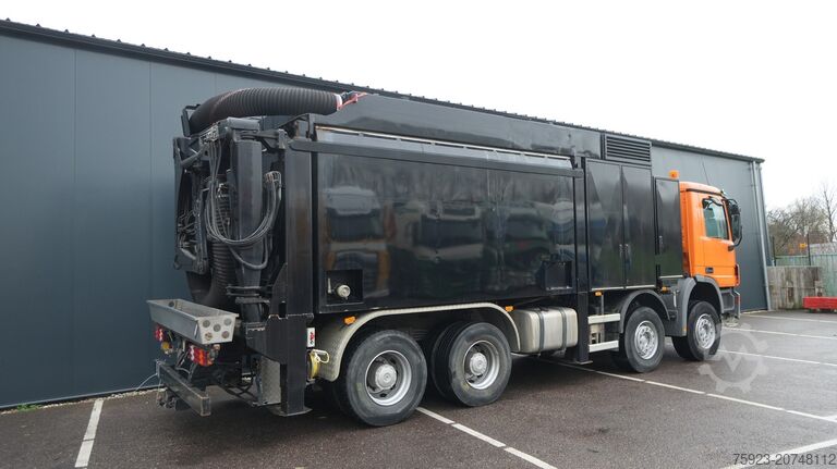 Suction vehicle Mercedes-Benz ACTROS 4144 8X4 SEWER VACUUM MANUAL GEARBOX STE...