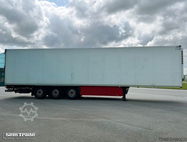 Reefer semitrailer SCHMITZ CARGOBULL SCB*S3B SCHMITZ TKM COOLING LIFT AXLE TAIL LIFT