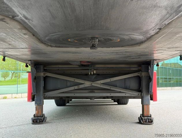 Reefer semitrailer SCHMITZ CARGOBULL SCB*S3B SCHMITZ TKM COOLING LIFT AXLE TAIL LIFT