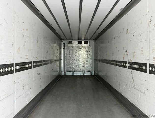 Reefer semitrailer SCHMITZ CARGOBULL SCB*S3B SCHMITZ TKM COOLING LIFT AXLE TAIL LIFT