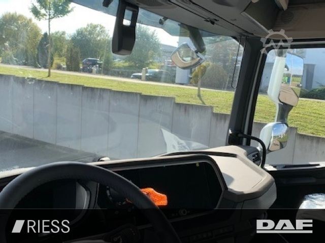 Swap body truck DAF XF 480 FAN Multiwechsler 112-132 2x AHK