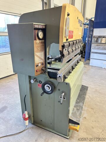 Abkantpresse Promecam (Schiavi) RG 25-12