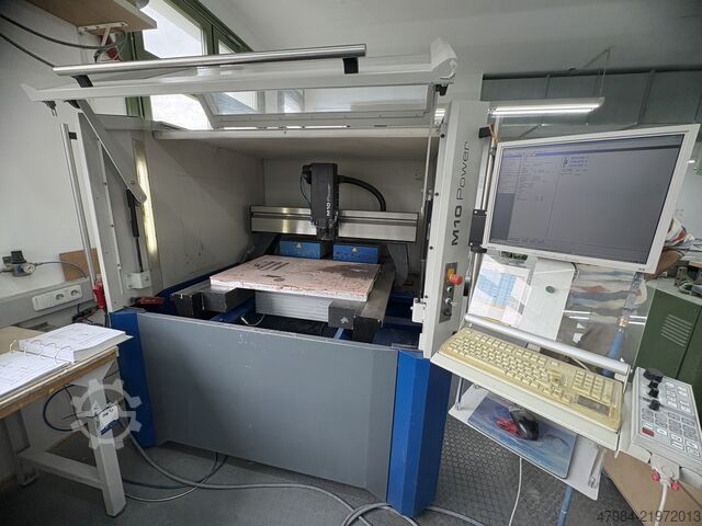 CNC machining center DATRON M 10 TmA