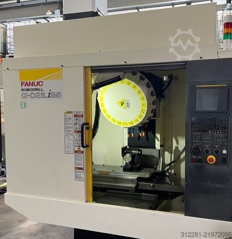 Vertikales Bearbeitungszentrum FANUC ROBODRILL α-D21LiB5