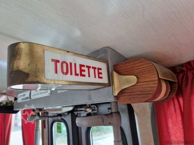 Reisebus VOLVO Paket 1 x Saurer L4C + Volvo B 10