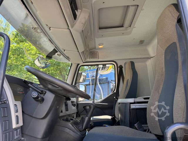 Tipper truck Volvo FL280.16 4X4 Absetzkipper