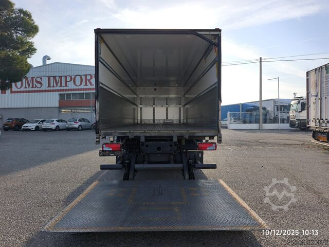 LKW mit Kofferaufbau MAN 26.360 TGS