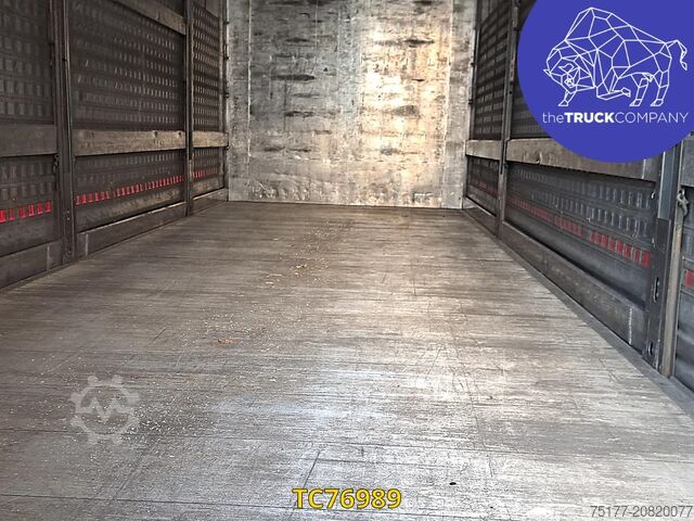 Schiebeplanen Fruehauf 