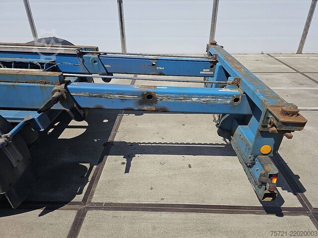 Container transportation RENDERS CHASSIS PORTMASTER