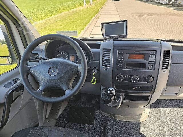 Tipper MERCEDES-BENZ SPRINTER 513