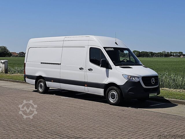 High-roof van MERCEDES-BENZ SPRINTER 317 L3H2 Maxi Mbux Euro6