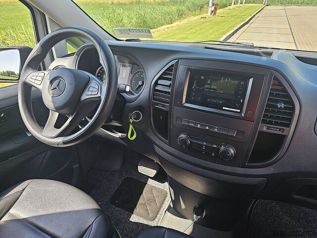 High-roof van MERCEDES-BENZ VITO 114 L2 Automaat Euro6!