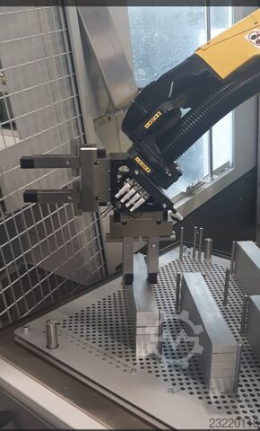 CNC machine tending FANUC robot cell Teximp d.o.o. URC-12
