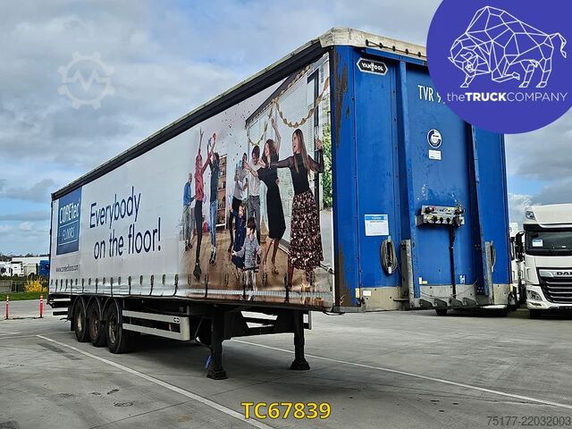 Sliding tarpaulins Vanhool 