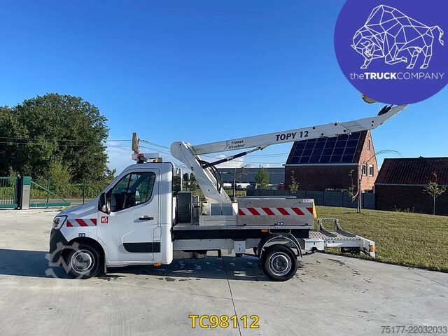 Lifting platform Renault Master Hoogtewerker