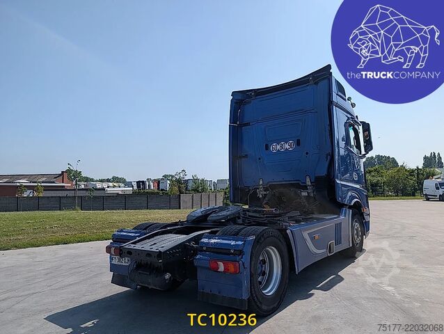 Standard-SZM Mercedes-Benz Actros 1853