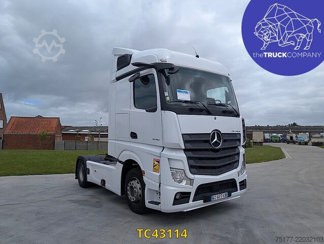 Standard-SZM Mercedes-Benz Actros 1848