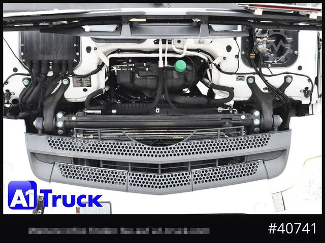 Gefahrgut LKW MERCEDES-BENZ 1846BL GGVS ADR Hydraulik Ölkühler