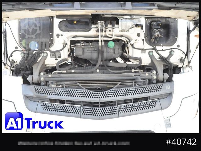 Gefahrgut LKW MERCEDES-BENZ 1846BL GGVS ADR Hydraulik Ölkühler