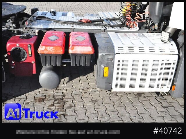 Gefahrgut LKW MERCEDES-BENZ 1846BL GGVS ADR Hydraulik Ölkühler