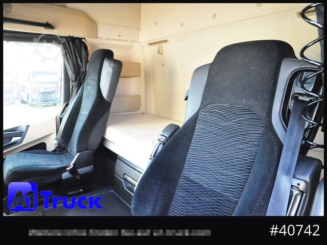 Gefahrgut LKW MERCEDES-BENZ 1846BL GGVS ADR Hydraulik Ölkühler