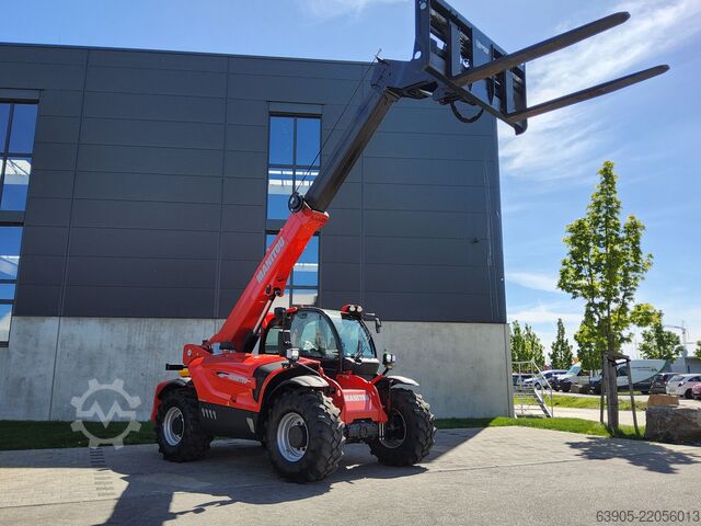 Telescopic forklift Manitou MHT 790