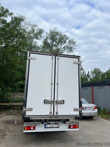 Refrigerator body van Renault master