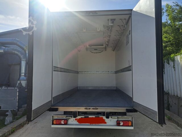Refrigerator body van Renault master