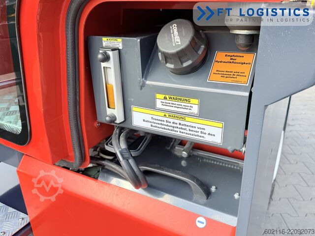 4-way forklift Combilift C3000ET TRIPLEX 5940 WIDE FORK POSITIONE