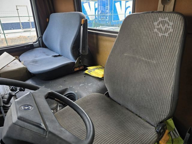 Wrecker SCANIA mit Schiebeplateau Fiault + 2x Seilwinde