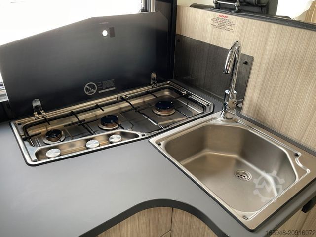 Semi-integrated camper SUNLIVING S 75 SL | Hubbett | RFK | Markise | Wenig km!