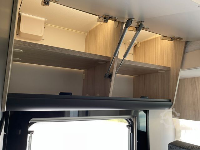 Semi-integrated camper SUNLIVING S 75 SL | Hubbett | RFK | Markise | Wenig km!