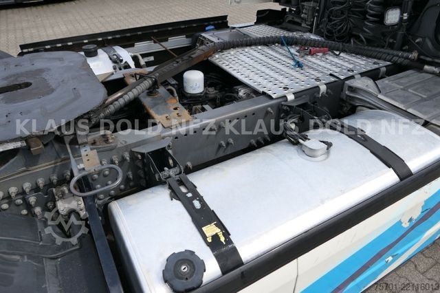 Standard tractor unit VOLVO FH 500 Globetro Kipphydraulik XL-Tank Euro 6