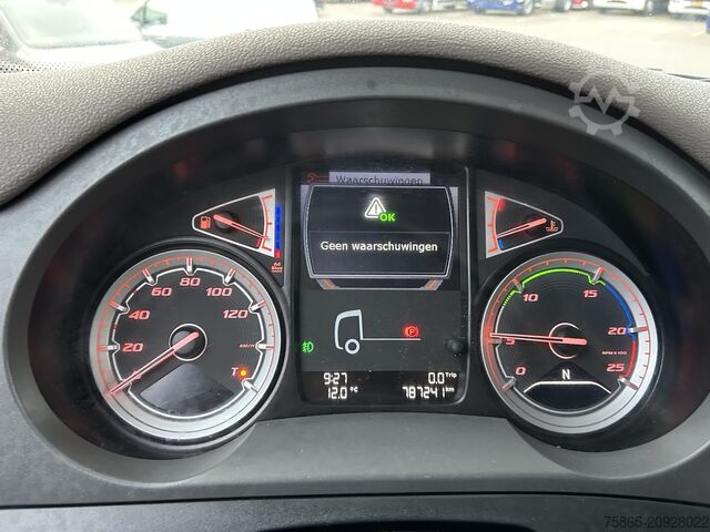 Volume tractor DAF CF 410 FT Space Cab / Mega / 787 dkm / Hefschot...